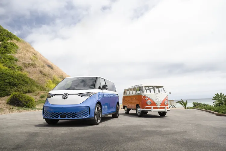 VW ID Buzz debuts three-column electric Microbus for the US with more power and space